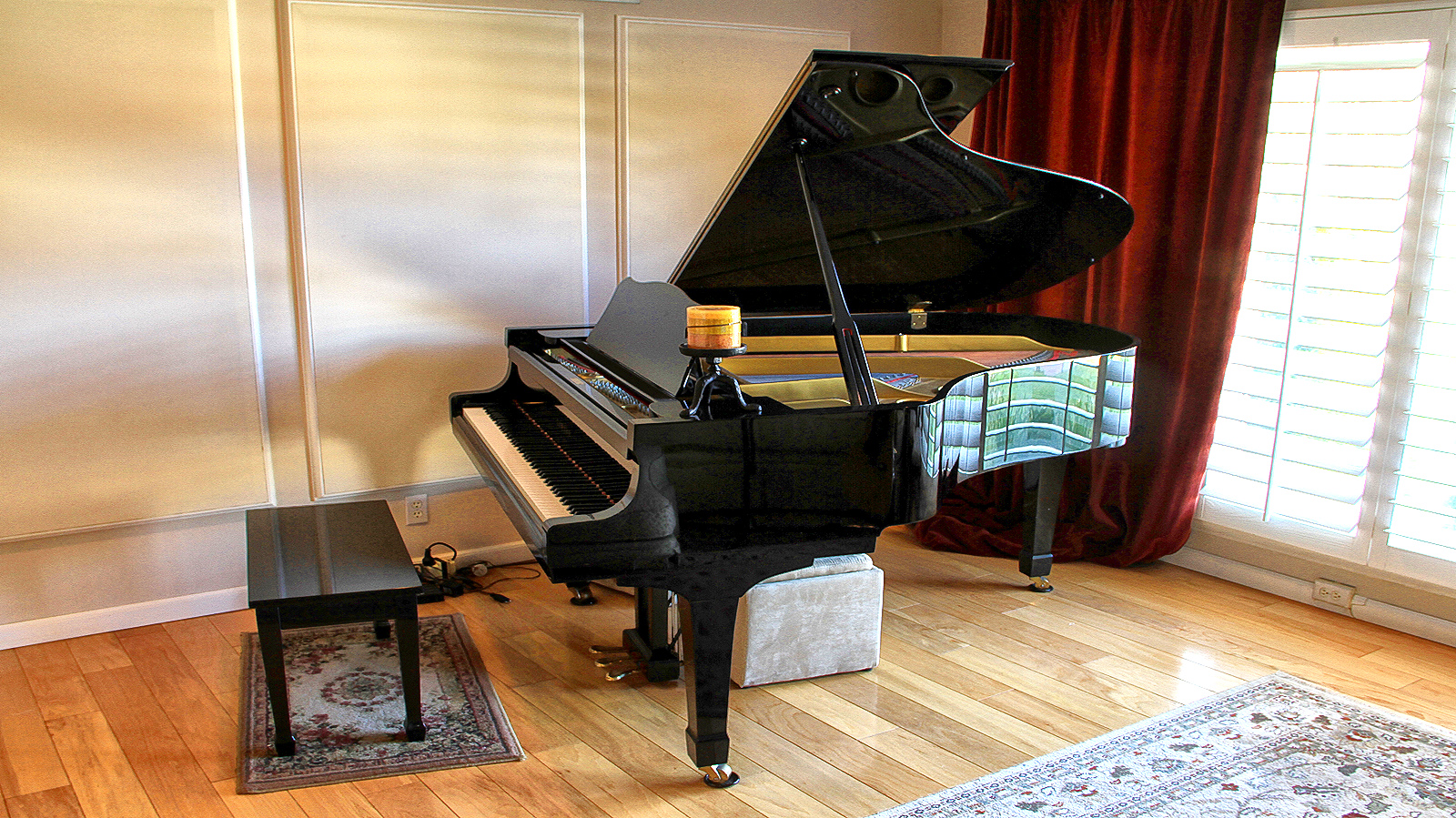 Big Surprise Music Piano Studio with Yamaha C3 Piano